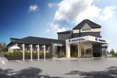 DoubleTree by Hilton West Kelowna Отели в г. Запад Келауна