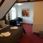 Hotel Frøslev Kro Hotels near Genforeningssten i Kruså