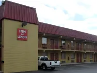Inn of Lenoir Motor Lodge فنادق في Lenoir City