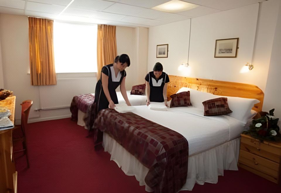 King Charles Hotel
