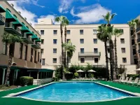 Menger Hotel - Swimmingpools