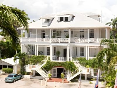 Hotel Exterior The Great House Inn Photo