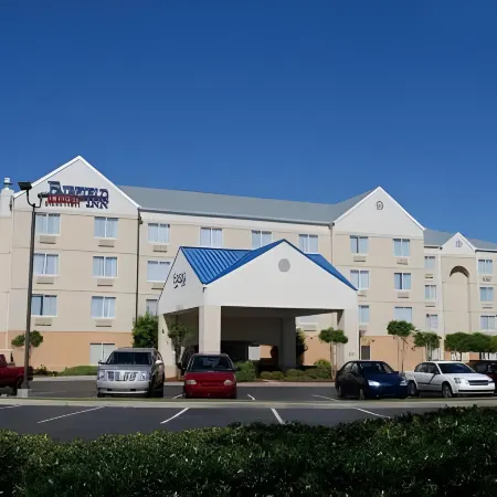 Fairfield Inn Myrtle Beach Broadway at the Beach