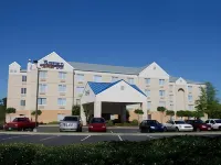 แฟร์ฟิลด์อินน์ บายแมริออท เมอร์เทิลบีช บรอดเวย์แอทเดอะบีช