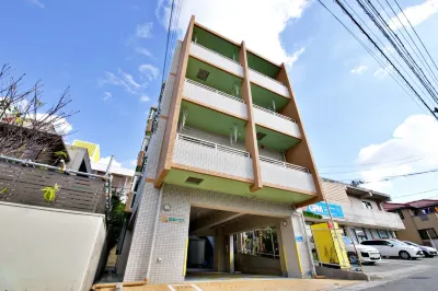 Hana House 3F Các khách sạn gần Ginowa Seaside Park