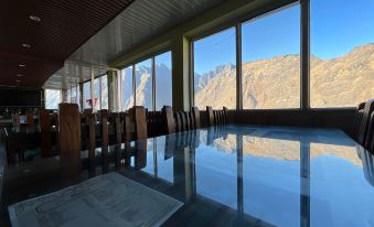 J M S Guest House