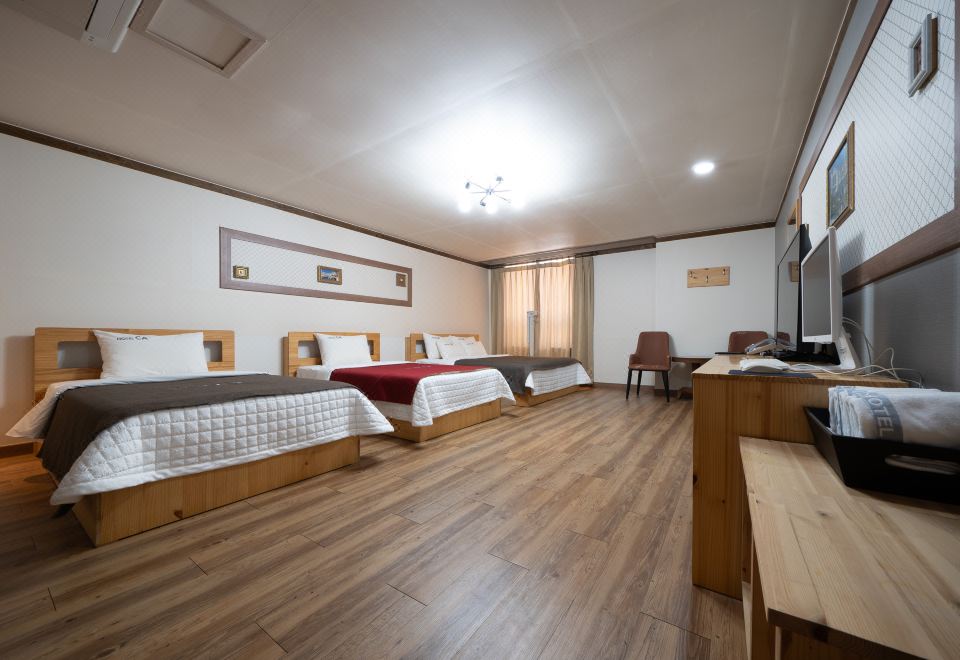 [CA Hotel 씨에이 호텔 근처 근대 거리 야경 이미지]