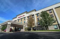 Hampton Inn Cleveland-Airport/Tiedeman Rd Hotels in Parma