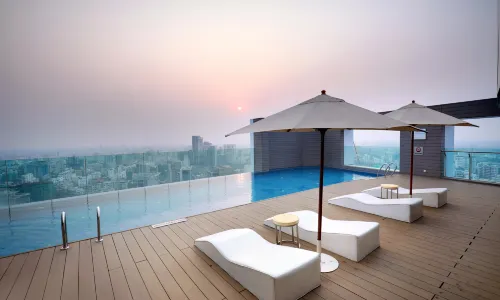 Crowne Plaza Dhaka Gulshan