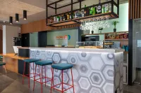 Hotel Bed4U Pamplona - ที่มีบาร์