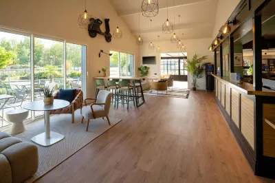 Best Western Bourgoin Jallieu Hotels in L'Isle-d'Abeau