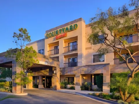 コートヤード バイ マリオット サンディエゴ カールスバッド マクレラン＝パロマー空港周辺のホテル