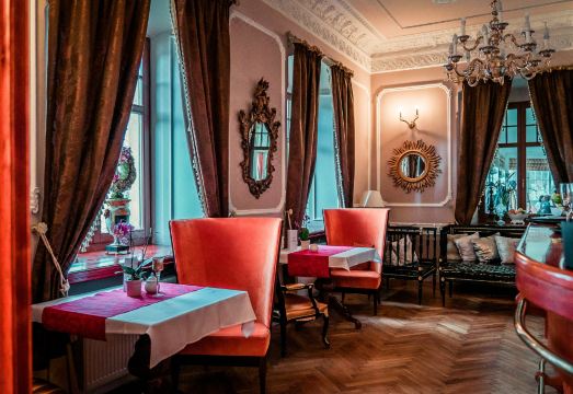 팔라츠 나 보드지에 객실