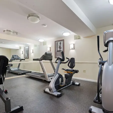 Best Western Plus Oakbrook Inn