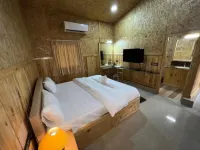 Santanas Wooden Cottages Hotels in Chicalim
