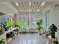 The Nine Place Chaeng Sanit Hotels in Mueang Ubon Ratchathani District