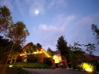 เบอลุมเรนฟอเรสต์รีสอร์ท โรงแรมใน