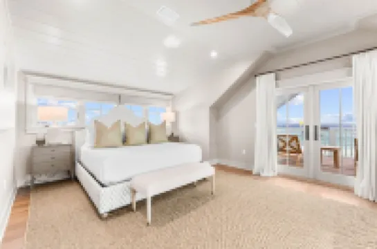 "씨 드림" 비치 프론트 럭셔리 홈 인 워터컬러 4베드룸/4.5배스룸 4 베드룸 홈 바이 레드어닝