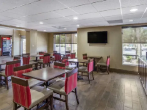 Comfort Suites at the University Hotels in Horry County