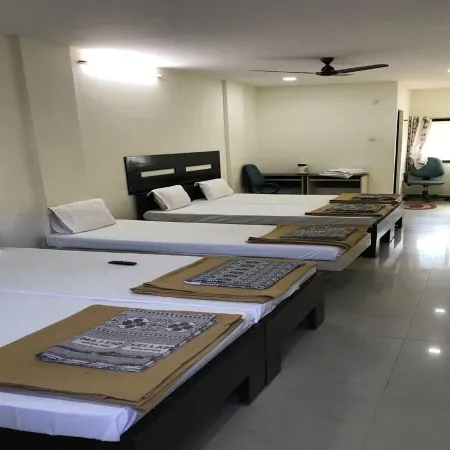 Vrp Guest House Bhuj
