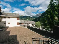 Enrosadira Hoteles en Alba