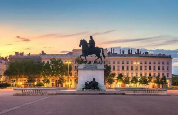 hotelF1 里昂索萊澤酒店