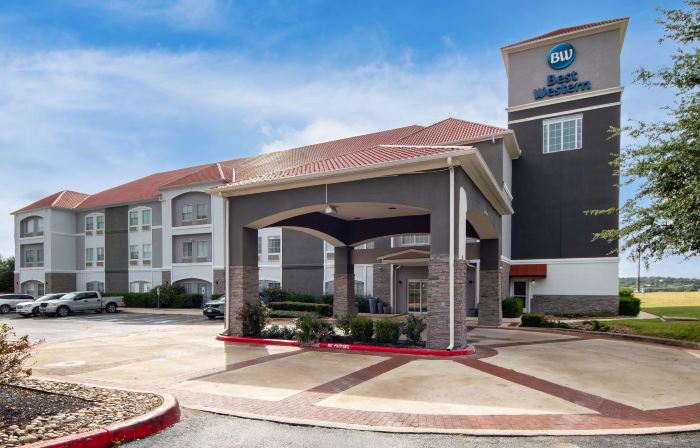 Best Western Boerne Inn  Suites