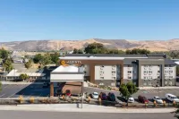 La Quinta Inn & Suites by Wyndham Yakima Downtown Hotels in Yakima