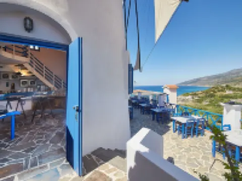 Kerame Studios & Apartments Hotels in Evdilos