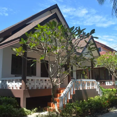 Lanta IL Mare Beach Resort