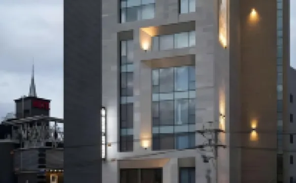 Busan Brown Dot Guseo Station Branch Hoteles cerca de Templo Beomeosa