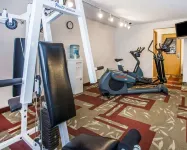 Quality Inn Kirkland - Gym