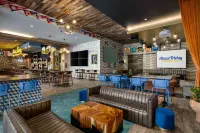 Holiday Inn & Suites NASHVILLE DOWNTOWN - BROADWAY by IHG