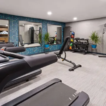 La Quinta Inn & Suites by Wyndham Memphis I-240