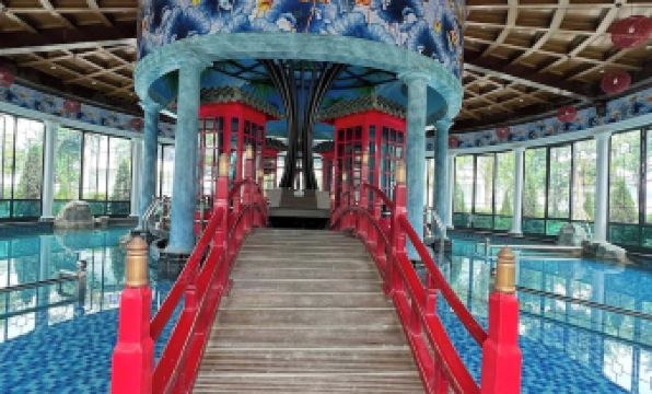 7. 로터스 호텔 -..