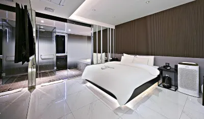 Rendezvous Hotel