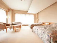 Shima Grand Hotel Hotels near Kuresakakogen Auto Camping Ground