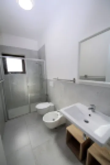 Modern Two Bedroom Apartment Near Rosolina Beach
