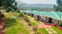 Cashew Leaf Resort, Goa Hotels in Niravade