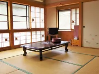 Ryokan Tsurutomiyashiki - Homestays