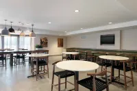 Fairfield Inn & Suites Savannah Airport - Desayuno