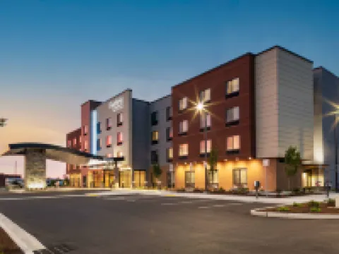 梅德福萬楓酒店及套房 杰克遜縣酒店