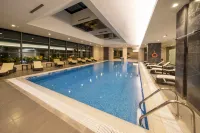 Radisson Blu Hotel, Kayseri - Pools
