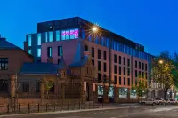 Moxy Warsaw Praga - 3-Star