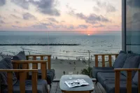 Crowne Plaza TEL AVIV BEACH by IHG - Romantic