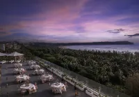 Vivanta Goa, Miramar - Beach