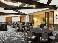 希爾頓夏洛特機場飯店 比利葛拉漢圖書館（Billy Graham Library）附近的飯店