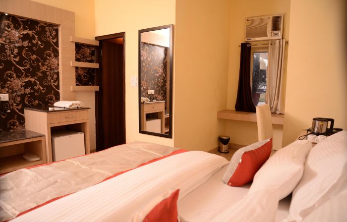Sparsh Hotel & Resort by Spree