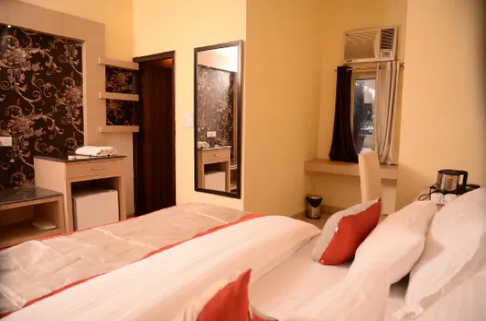 Sparsh Hotel & Resort by Spree