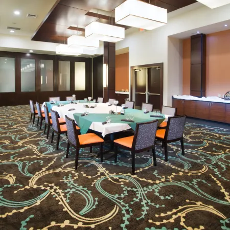 Embassy Suites by Hilton Fayetteville Fort Bragg